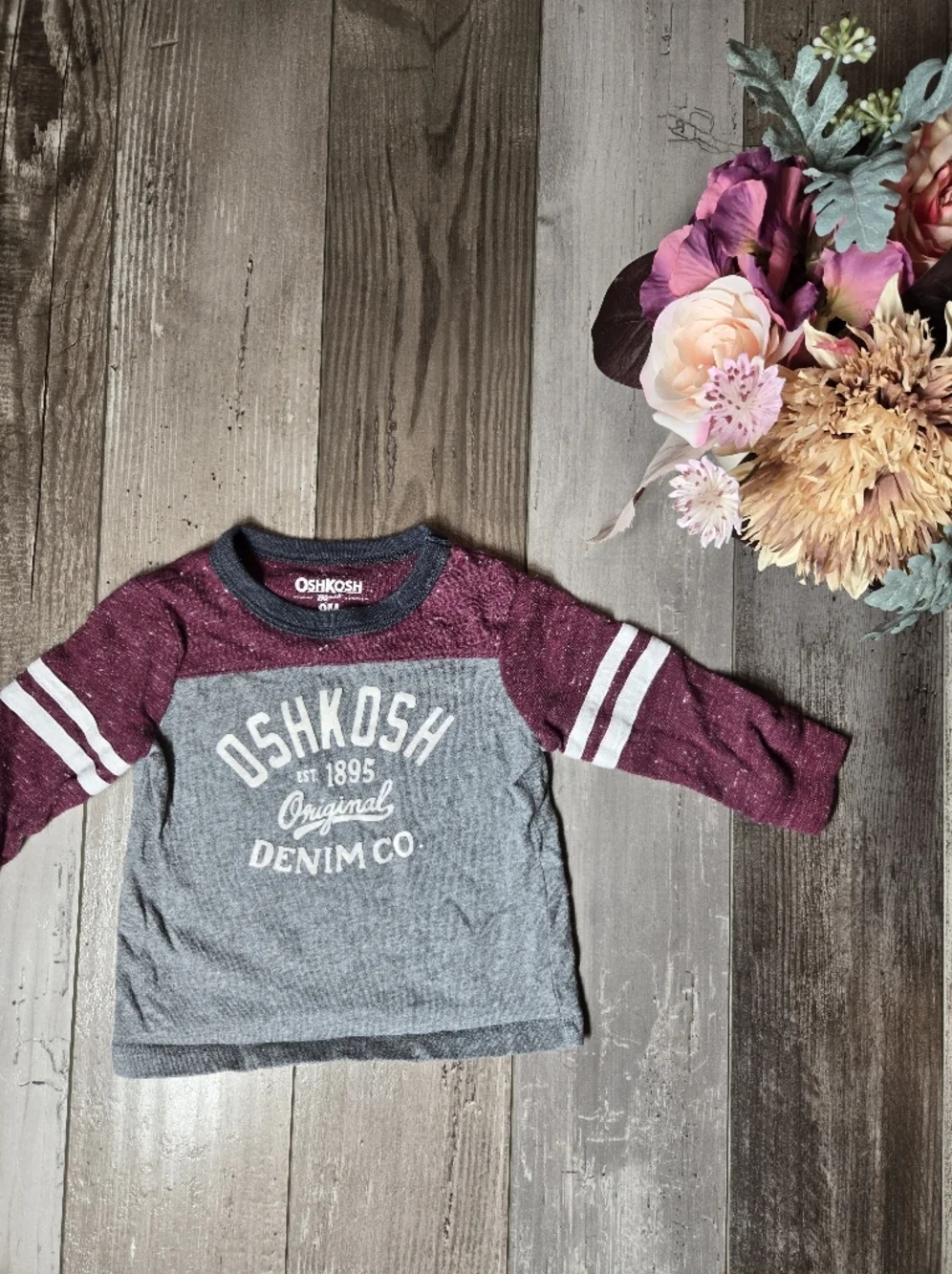 OshKosh B'gosh Burgundy Gray and White Varsity Logo Tee Baby Boy Size 9m NWOT